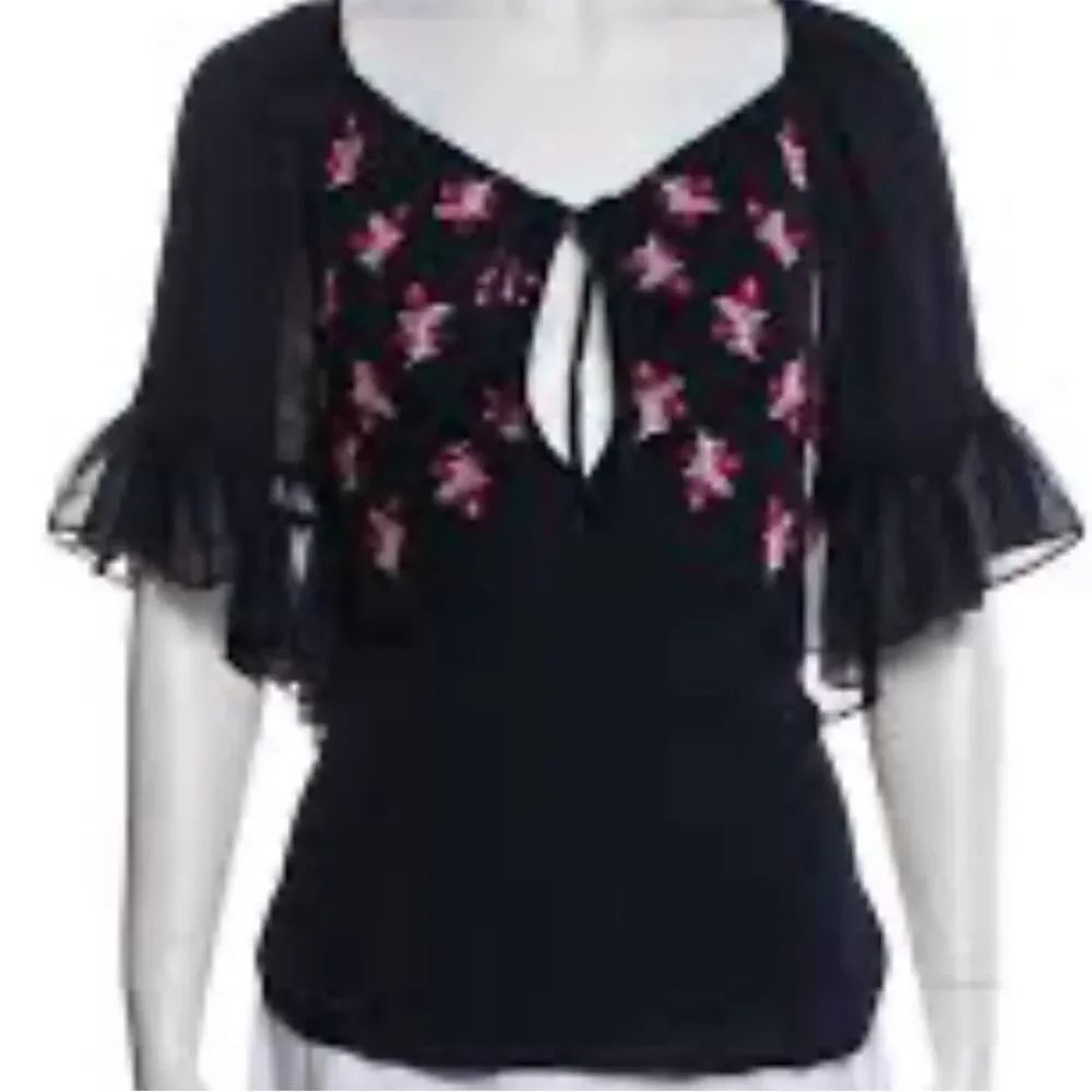 Cinq à Sept silk Daria Split Neck Blue Blouse with Pink Embroidery extra small - Picture 2 of 10